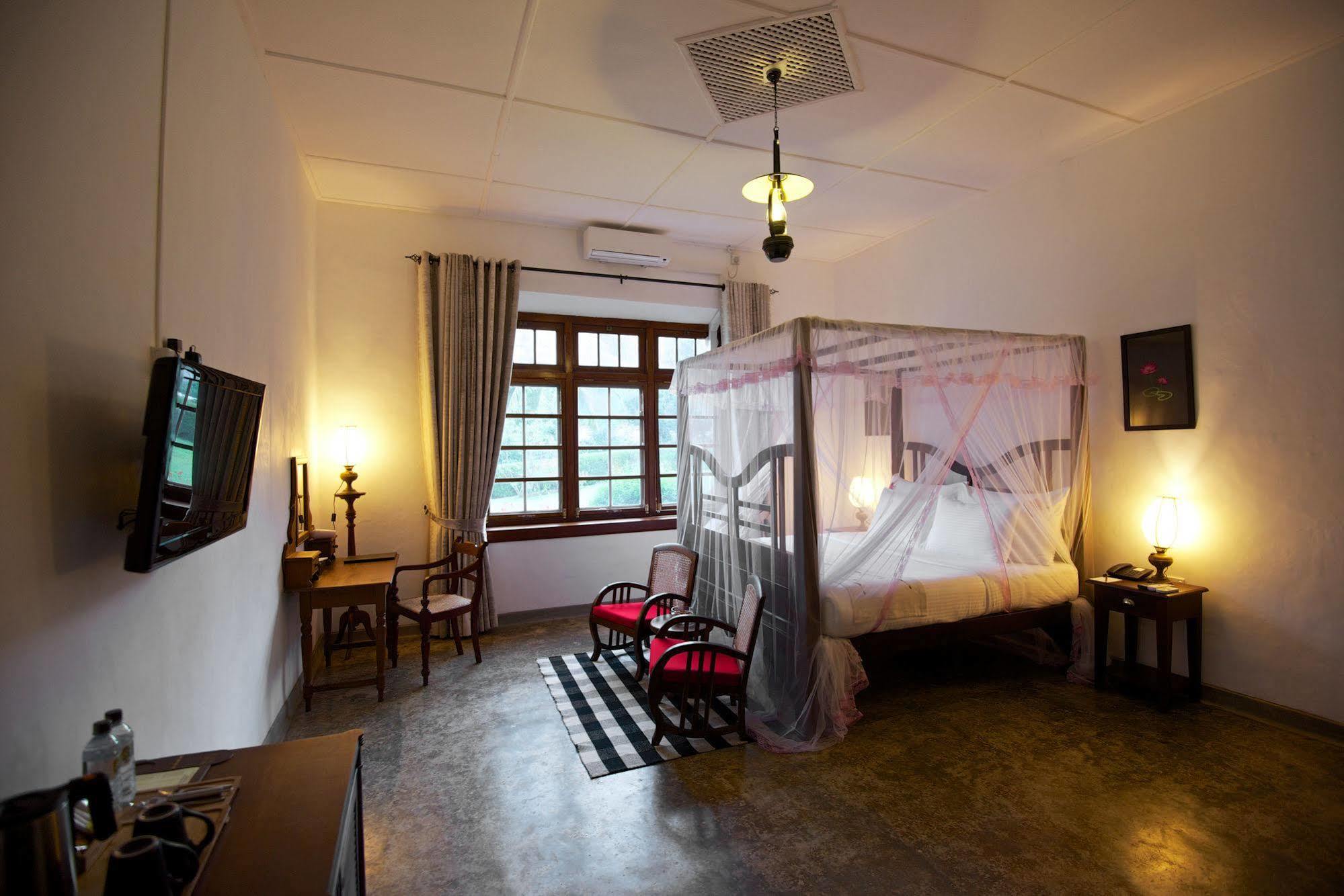 Mountbatten Bungalow- Thema Collection Kandy Exterior photo